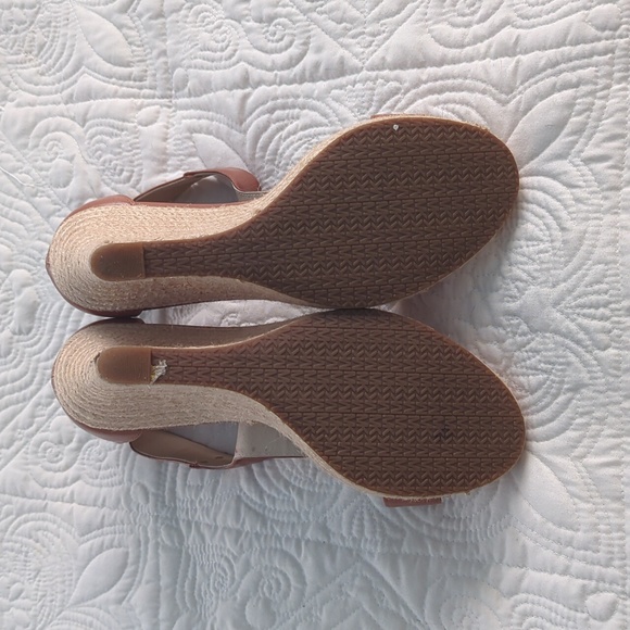 Summer sandals - Picture 3 of 3